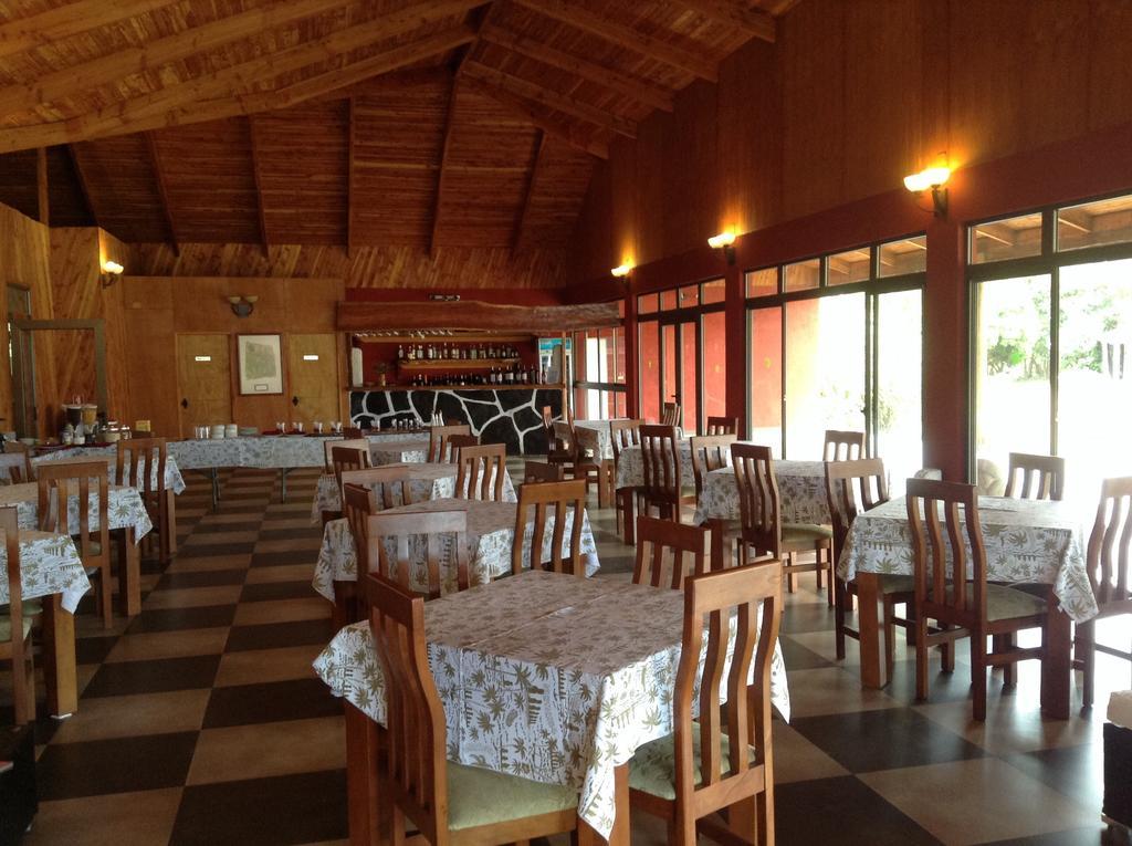 Hotel Puku Vai Hanga Roa Extérieur photo