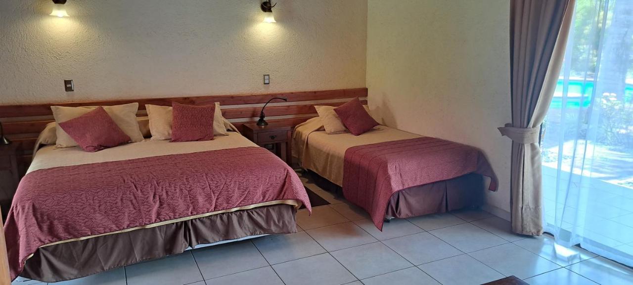 Hotel Puku Vai Hanga Roa Extérieur photo