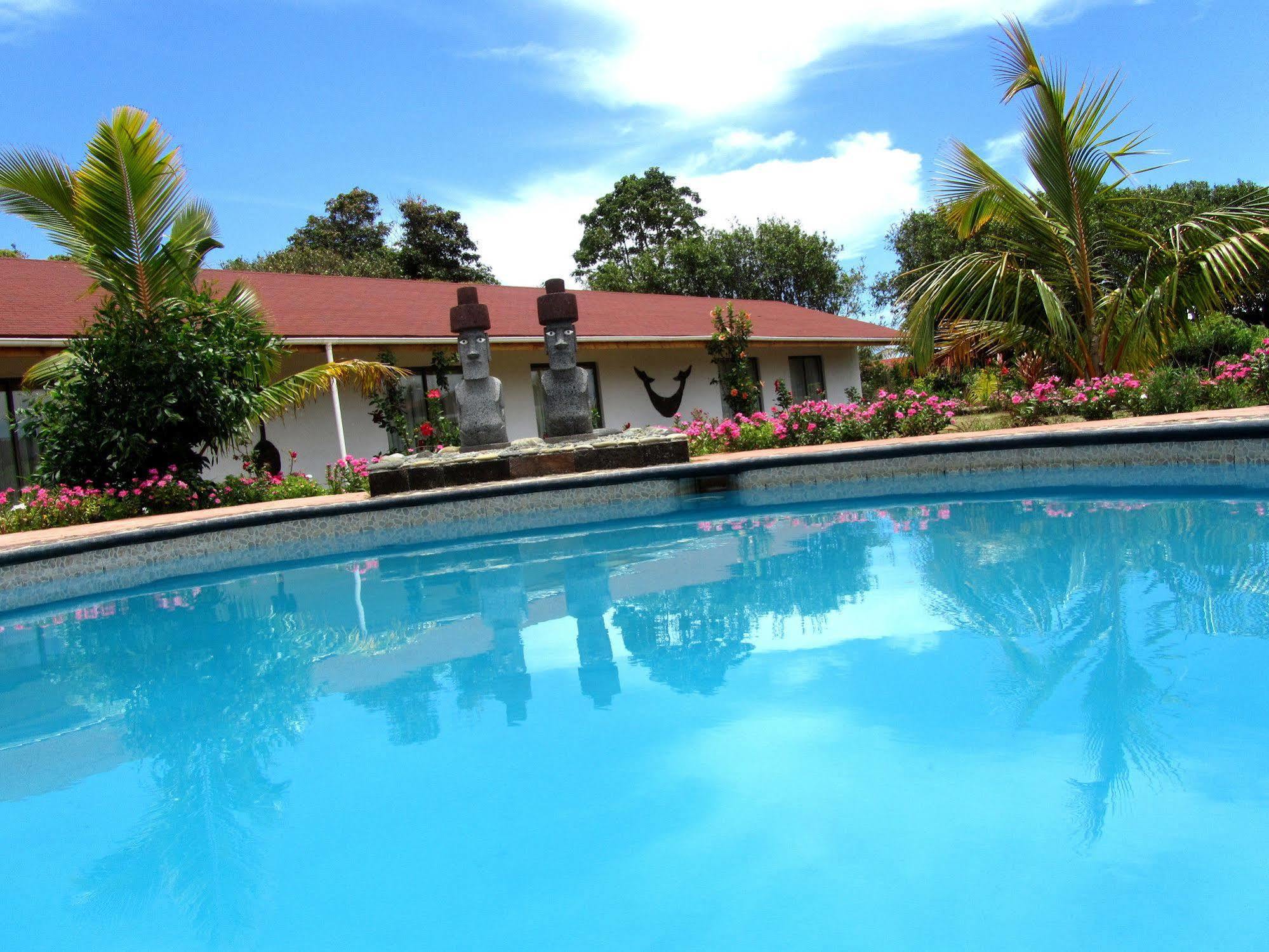 Hotel Puku Vai Hanga Roa Extérieur photo