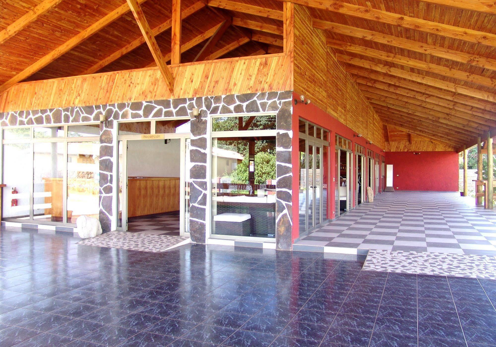 Hotel Puku Vai Hanga Roa Extérieur photo